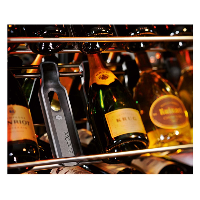 02_displ_wine-cabinet-1-temperature-1-door-9000-series-9090V 02 displ wine cabinet 1 temperature 1 door 9000 series 9090V