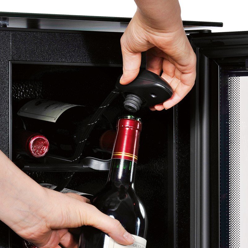 04_wine-by-the-glass-bringing-wine-to-the-correct-temperature-and-storing-open-bottles-12-bottles-tete-a-tete 04 wine by the glass bringing wine to the correct temperature and storing open bottles 12 bottles tete a tete