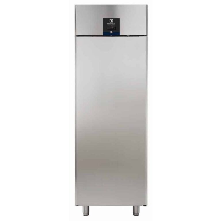 725377 670 literes electrolux hutoszekreny 1